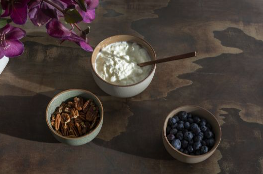 Ceramic snack bowls